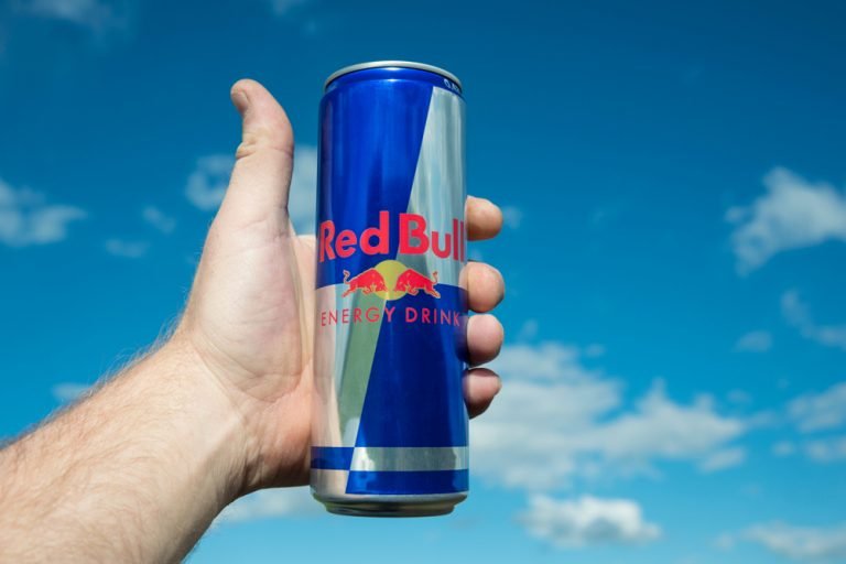 【知ってる?】有名企業の英語キャッチコピー8選/英語で意味を察する面白さ Red Bull